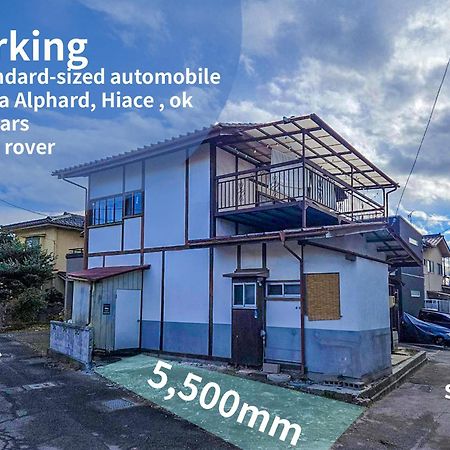 松本市の一棟貸し切りできる古民家 Exteriör bild