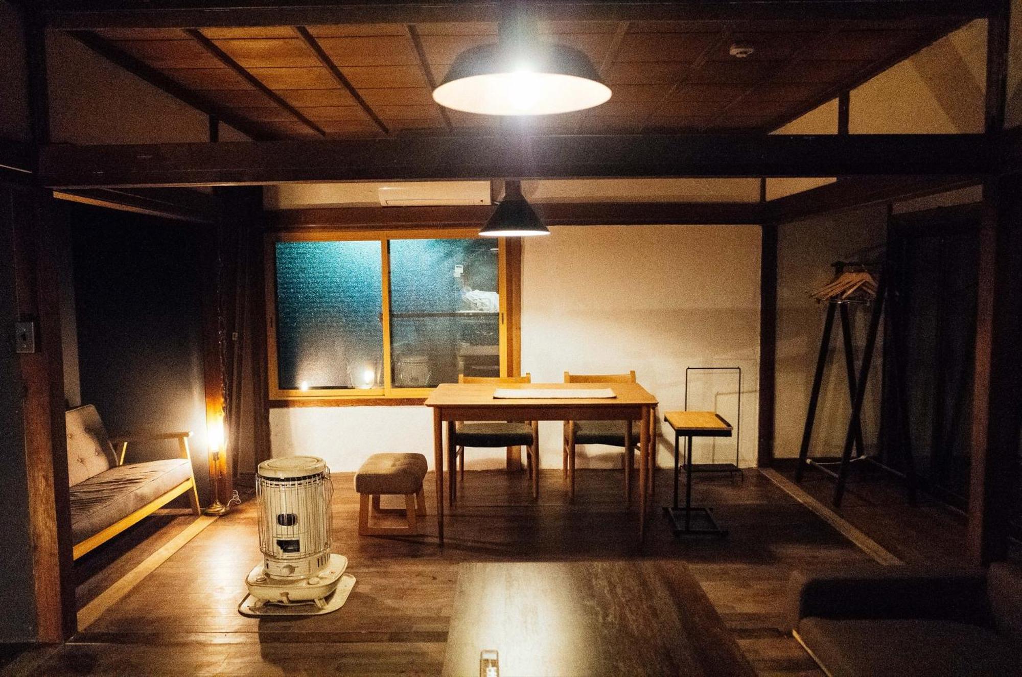 松本市の一棟貸し切りできる古民家 Exteriör bild