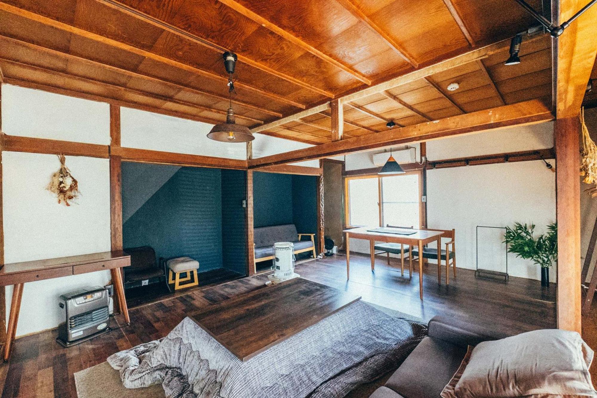 松本市の一棟貸し切りできる古民家 Exteriör bild